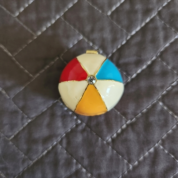 Art Form Objet d' Work of Art Fine Collectibles Enameled Beach Ball Trinket Box - Picture 2 of 16